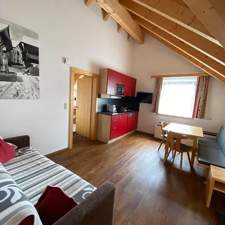 Apartment Haus Pregenzer *