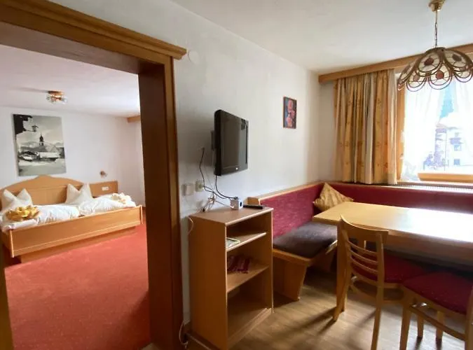 Haus Pregenzer 公寓 *